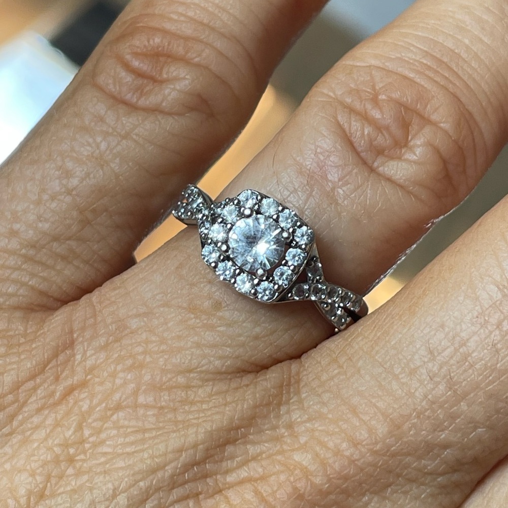 Size 6, sterling silver cubic zirconia ring